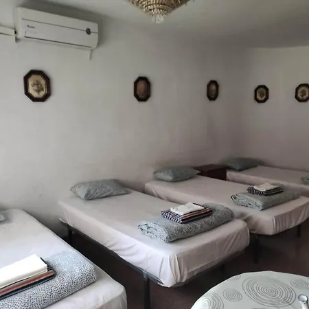 Homestay 10-53-1-habitacion Del Piso